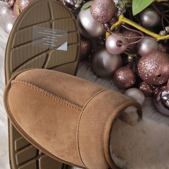 UGG Men's Slide Slipper Chestnut Suede Brand new - Picture 6 of 8